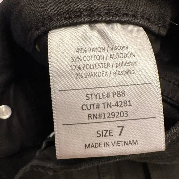 💜3/$15. 2 pairs of jeans size 7 juniors - Picture 7 of 12